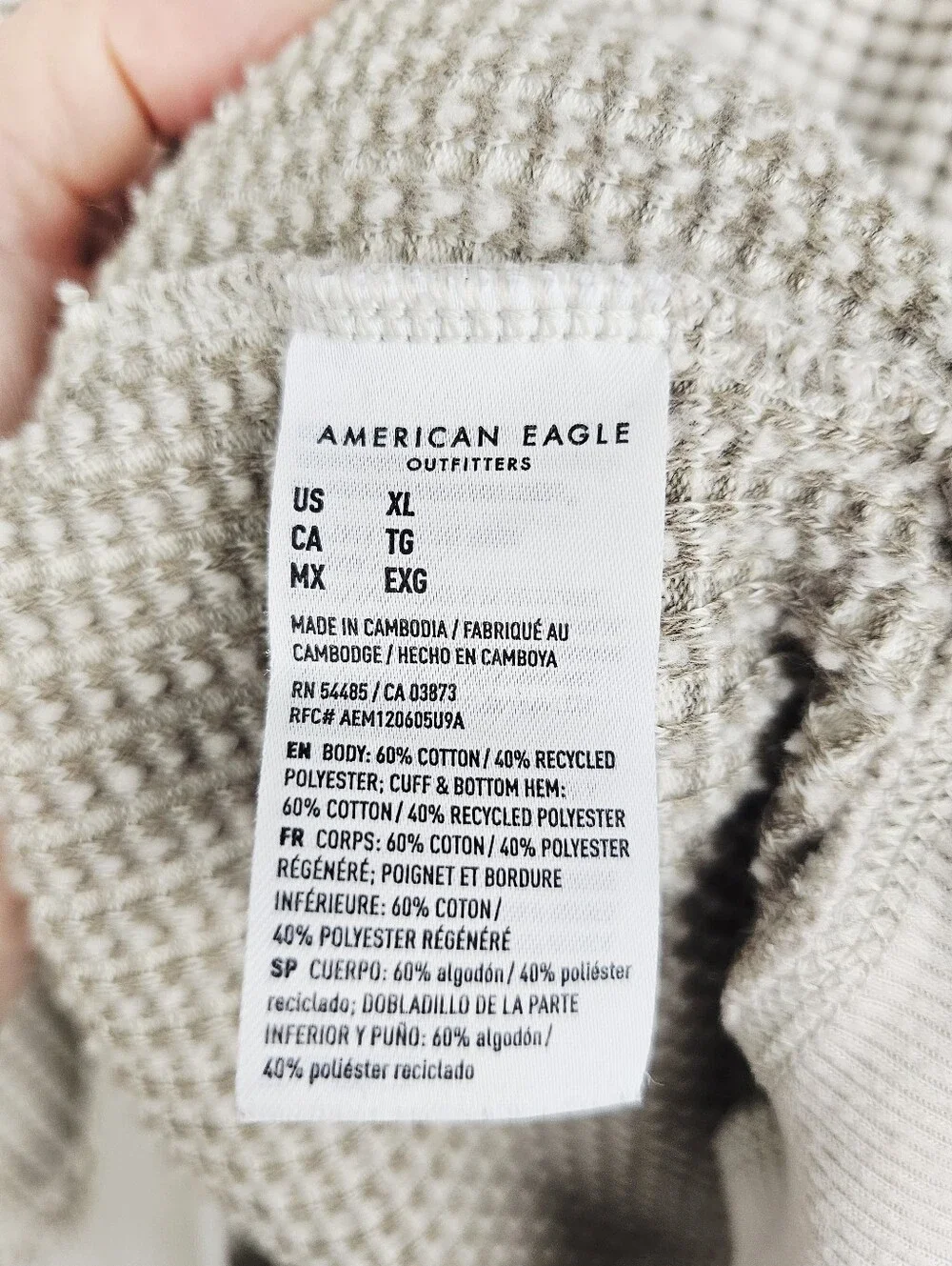 American Eagle Big Hug V-Neck Oversized Waffle Sweatshirt - Picture 9 of 10